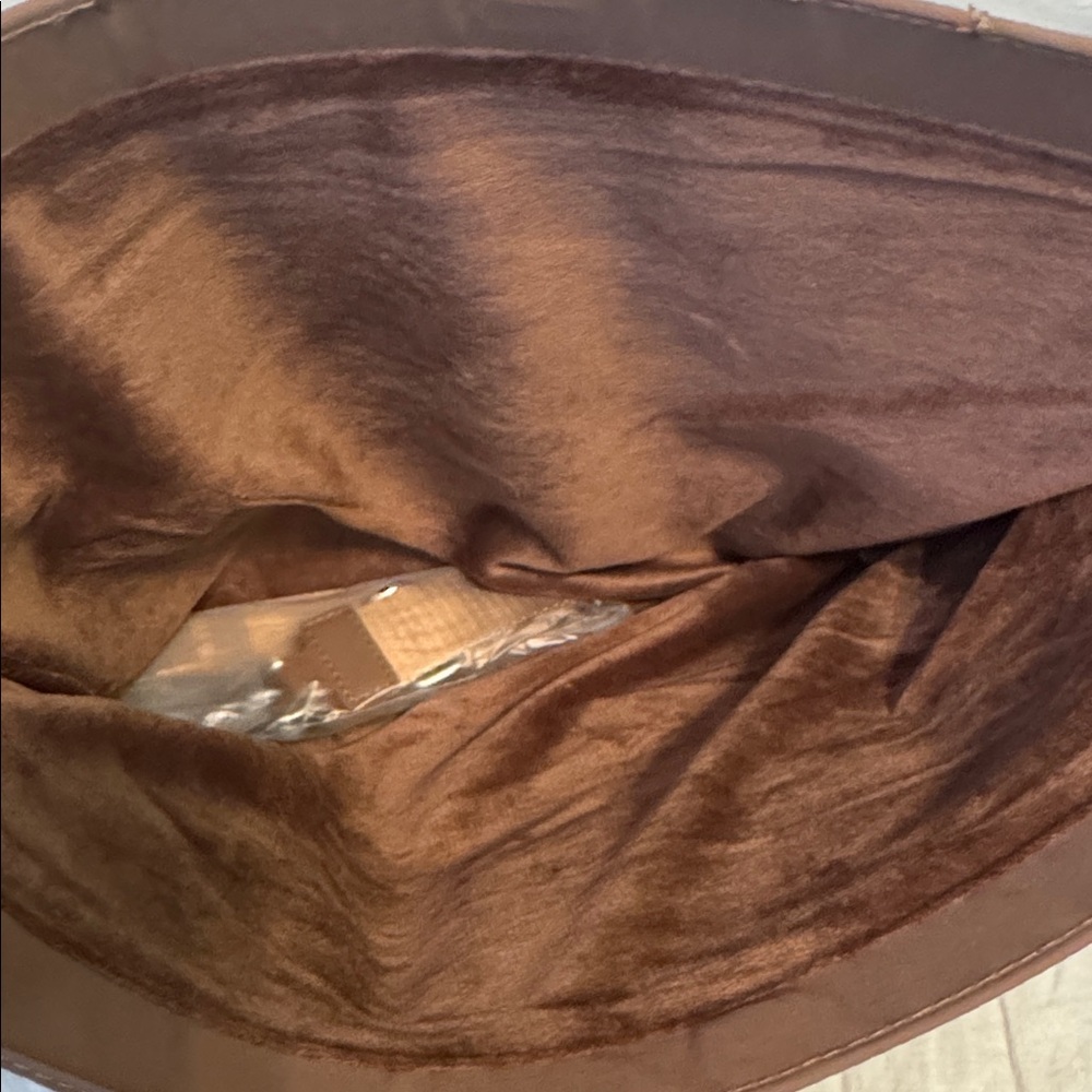 Mauve Brown Quilted laptop holder - Picture 3 of 3
